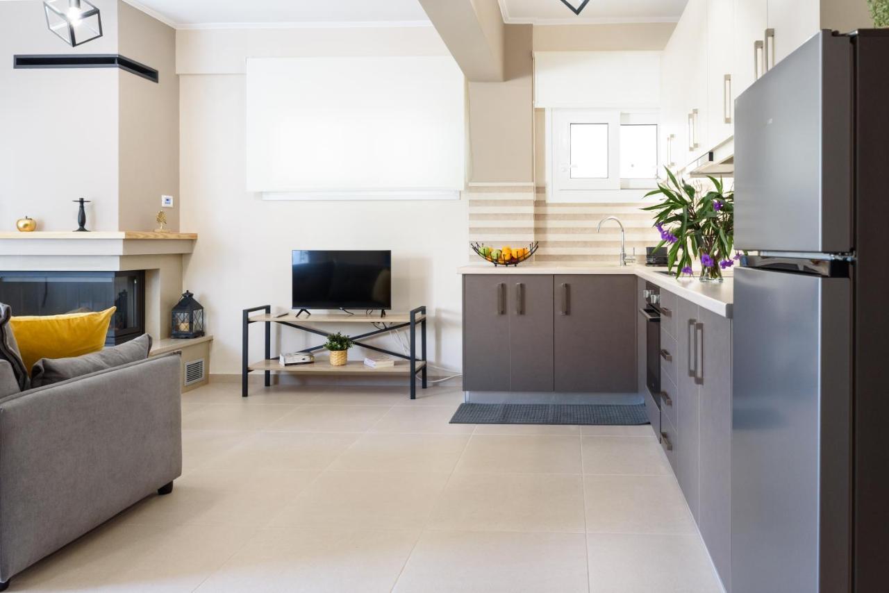 Afroditi'S Delux Apartment Monemvasia Ngoại thất bức ảnh